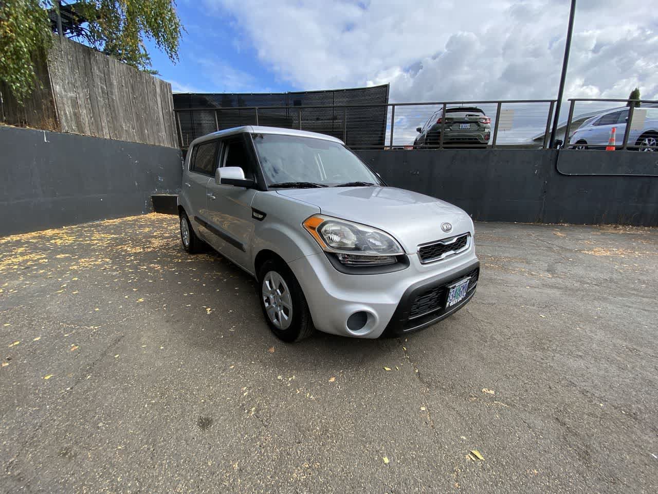 Used 2012 Kia Soul FWD image 8