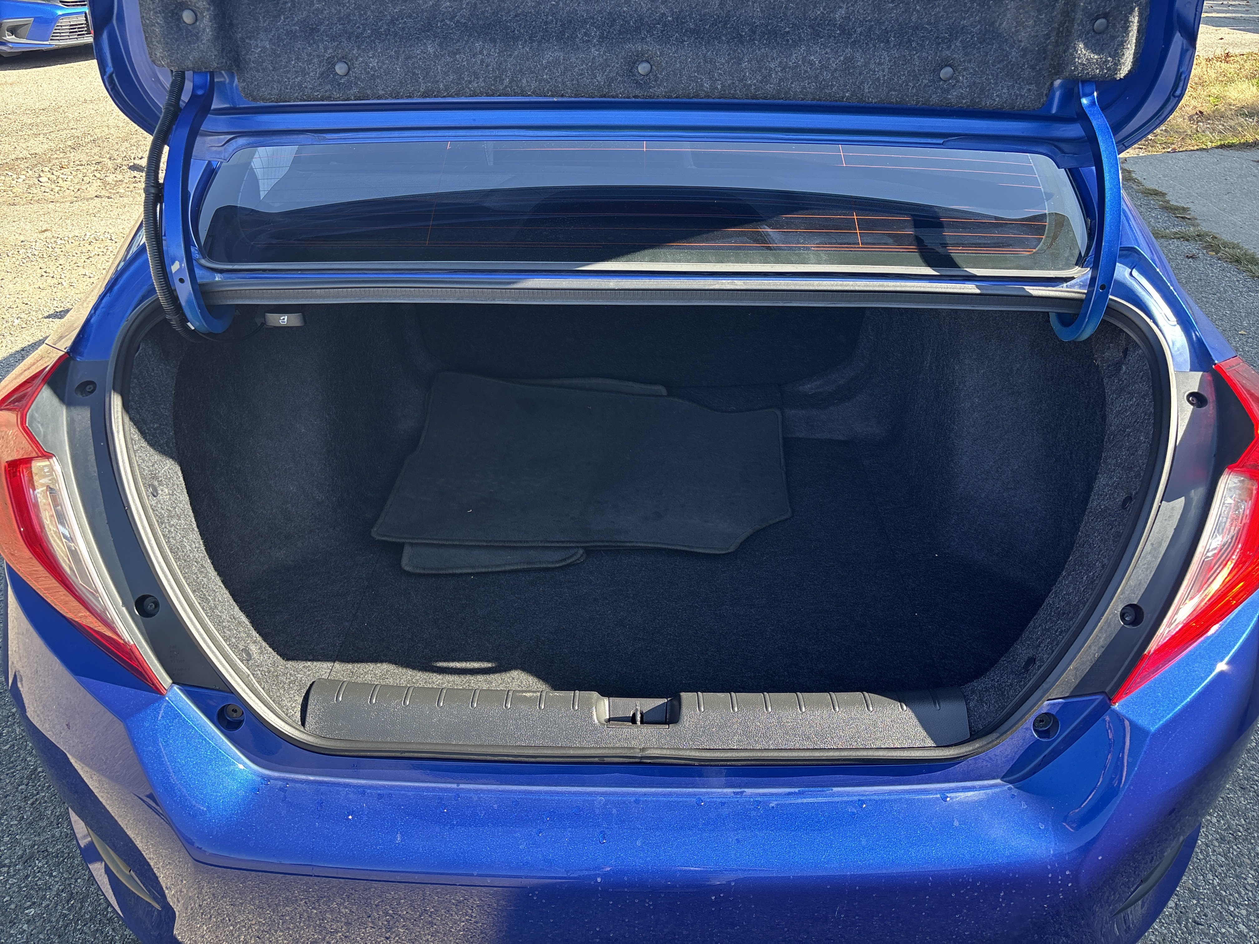 Used 2020 Honda Civic LX image 6