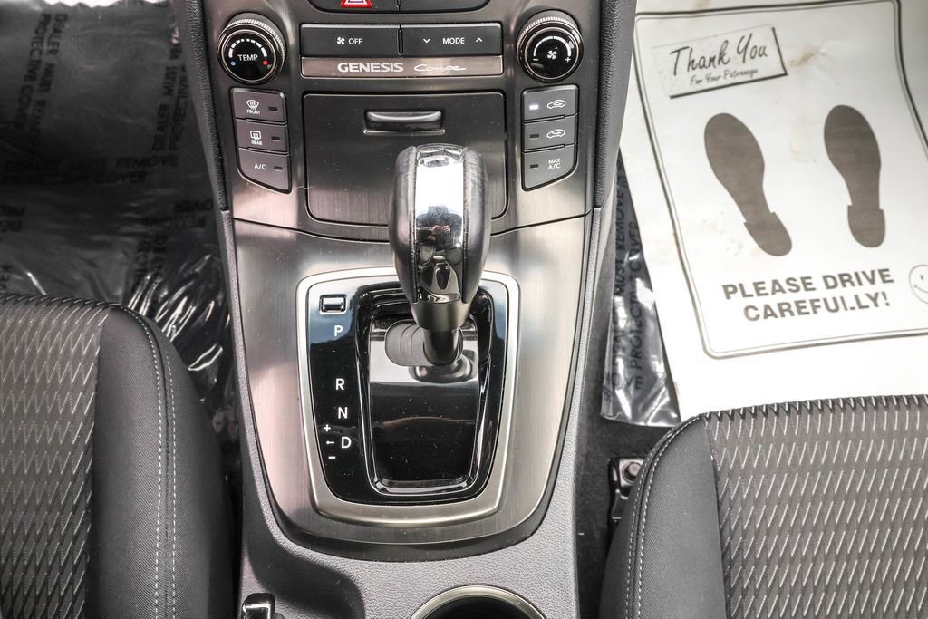 Used 2013 Hyundai Genesis 2.0T image 24