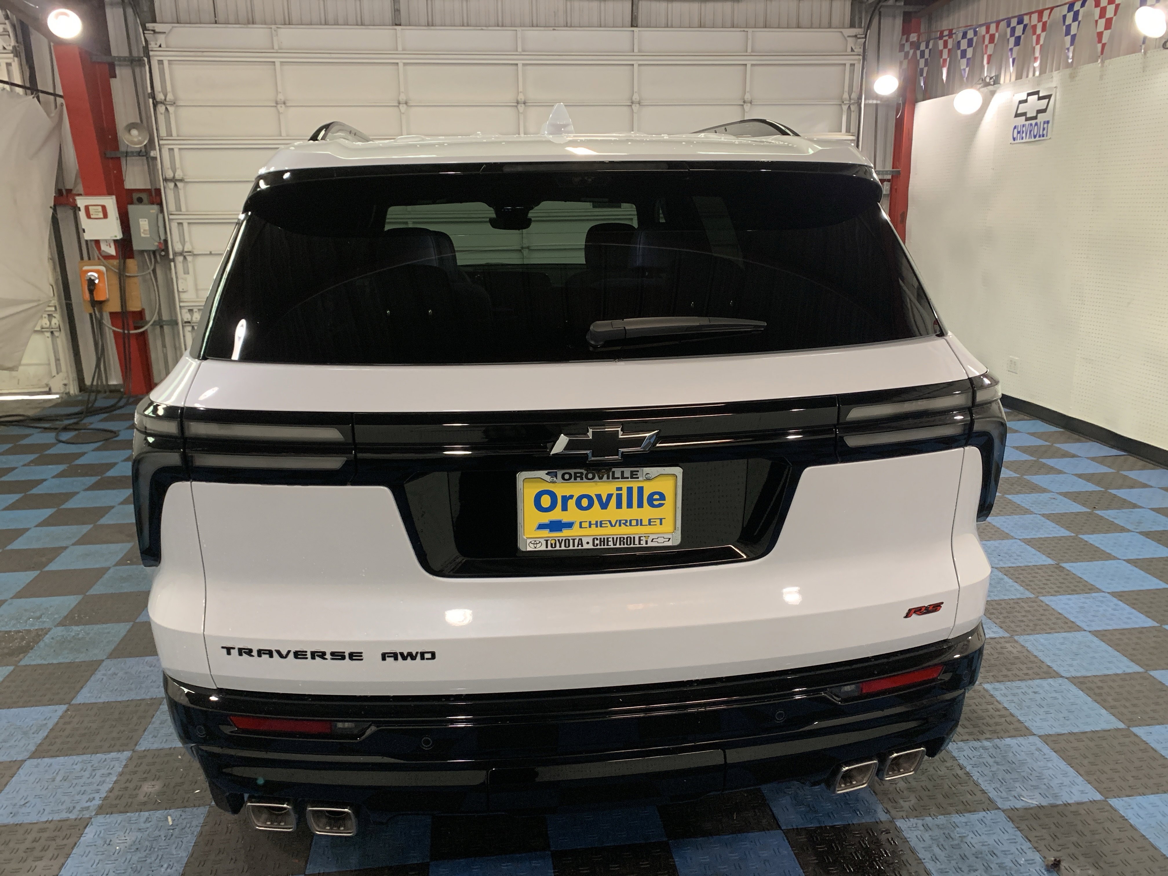 New 2026 Chevrolet Traverse RS image 4