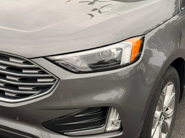 Used 2023 Ford Edge Titanium w/ Class II Trailer Tow Package AWD/4WD image 16