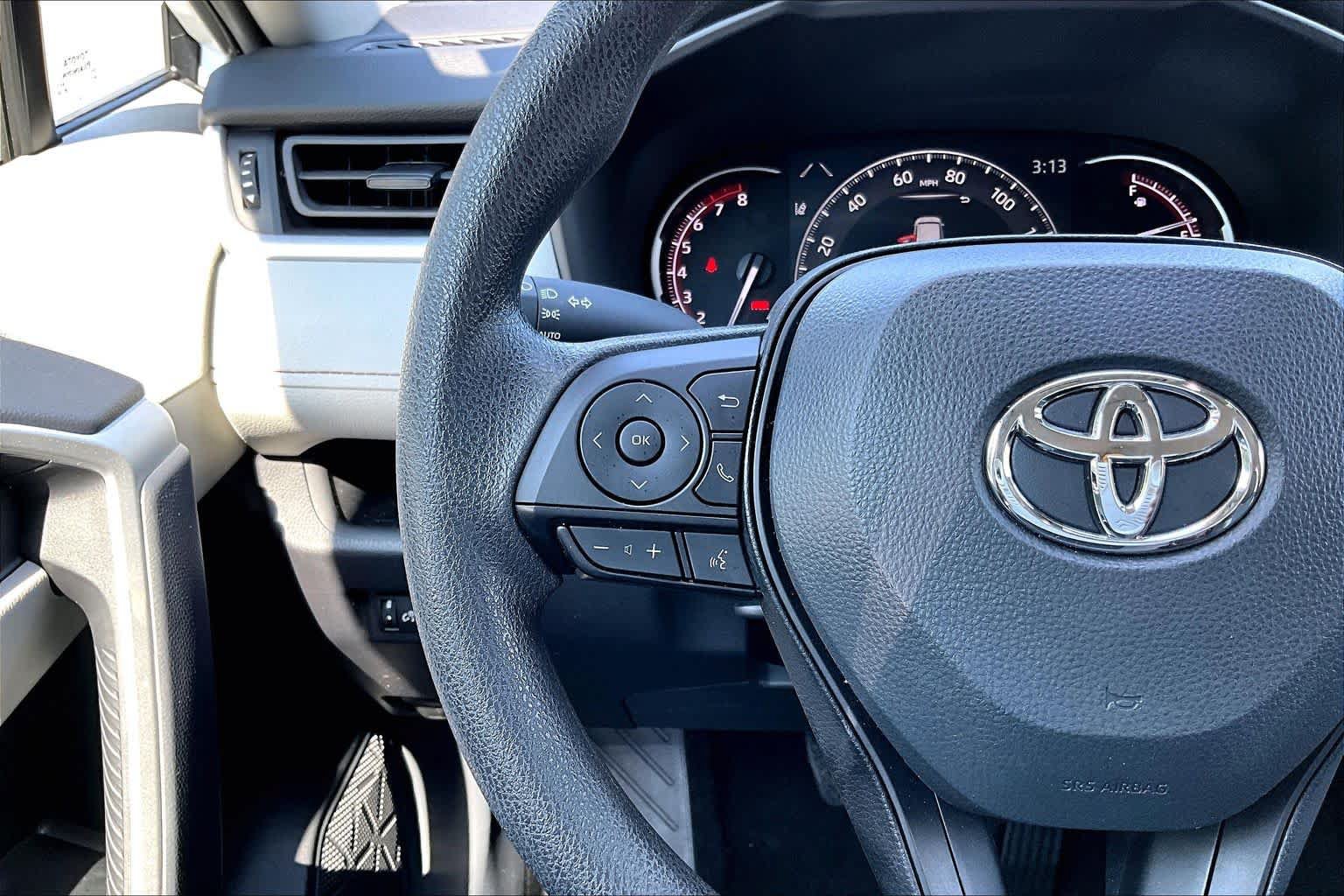 Certified 2024 Toyota RAV4 XLE FWD image 24