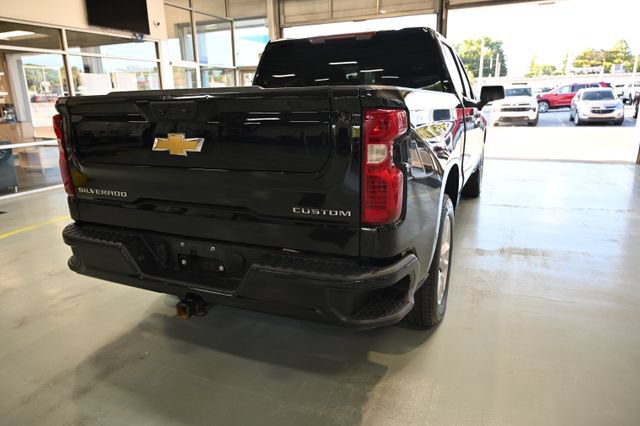 Used 2024 Chevrolet Silverado 1500 Custom AWD/4WD image 5