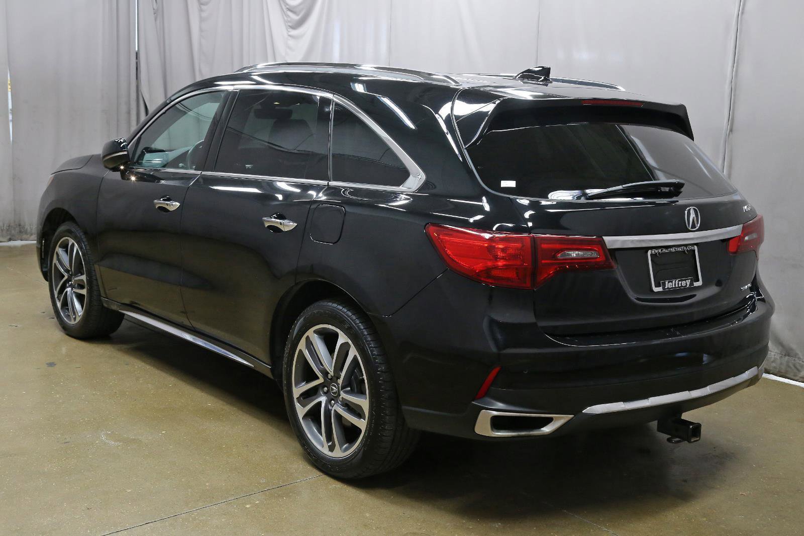 Used 2018 Acura MDX SH-AWD w/ Advance Package image 18