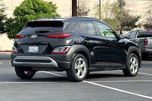 Used 2023 Hyundai Kona SEL FWD image 5