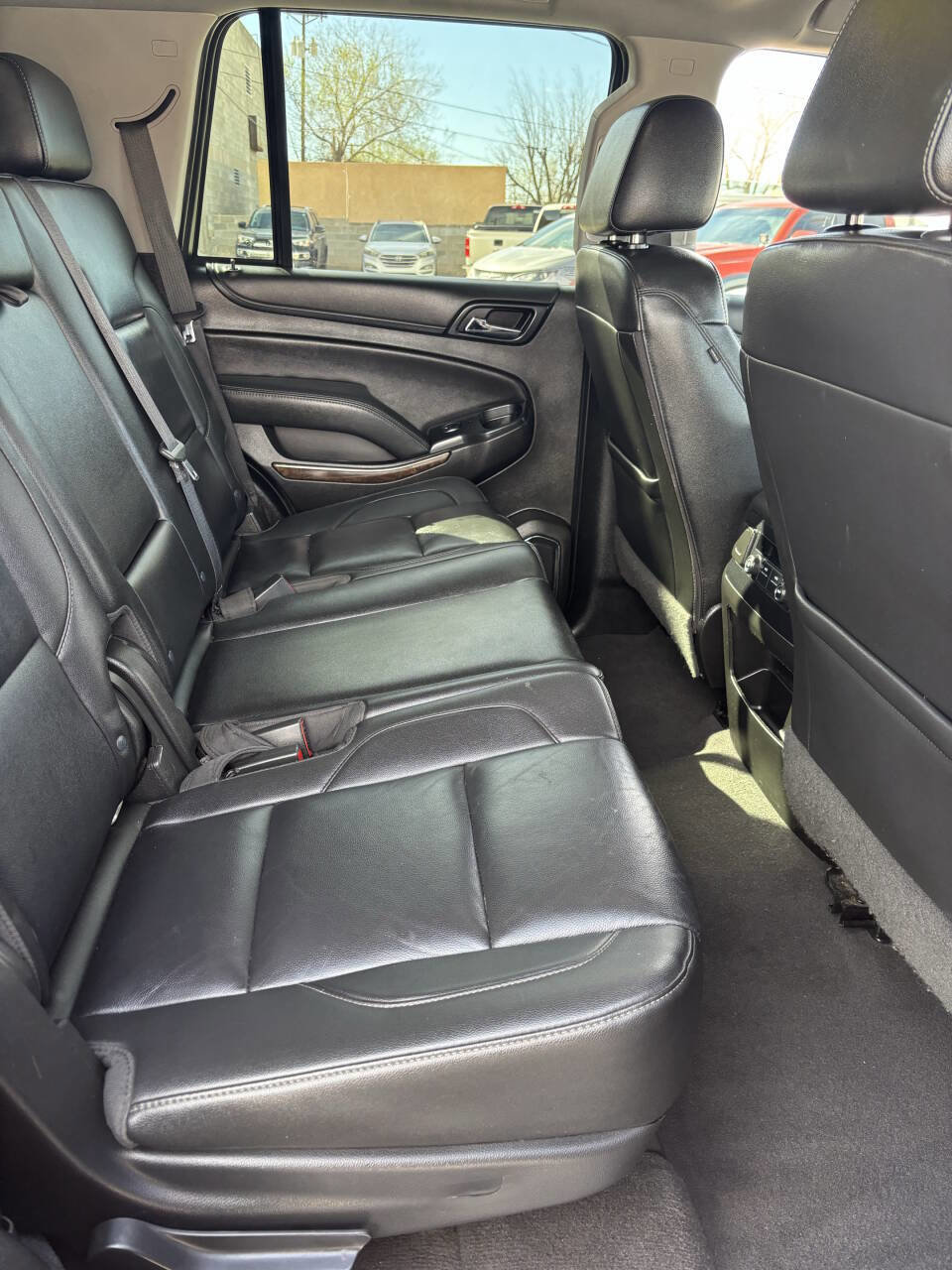 Used 2019 Chevrolet Tahoe LT image 17