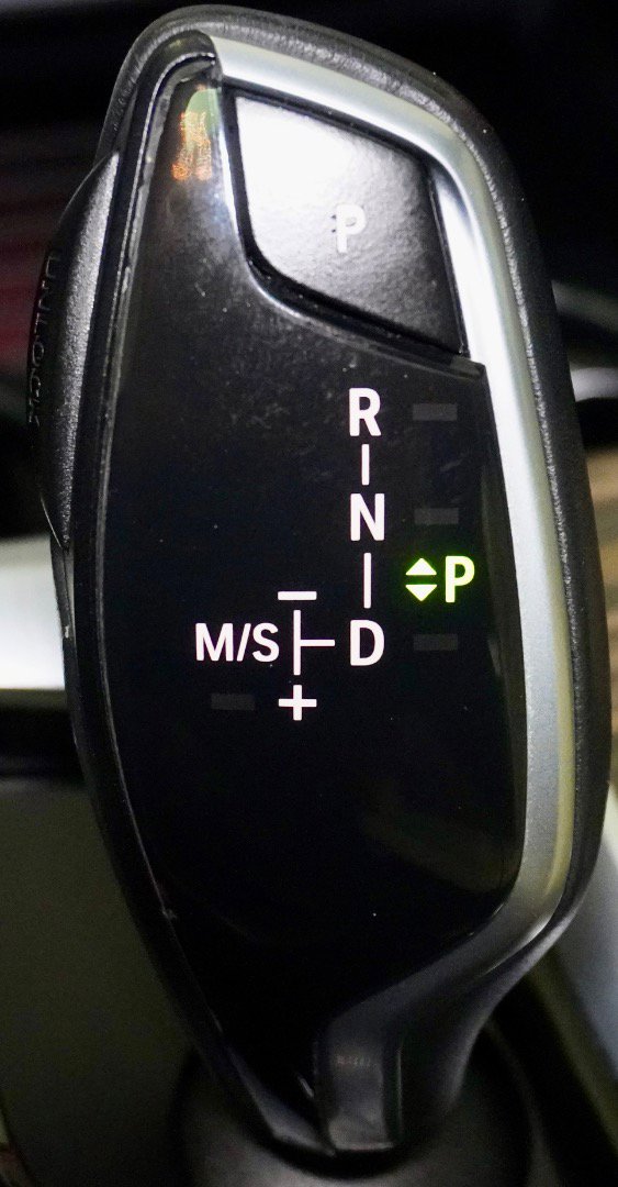 Used 2018 BMW 540i image 24