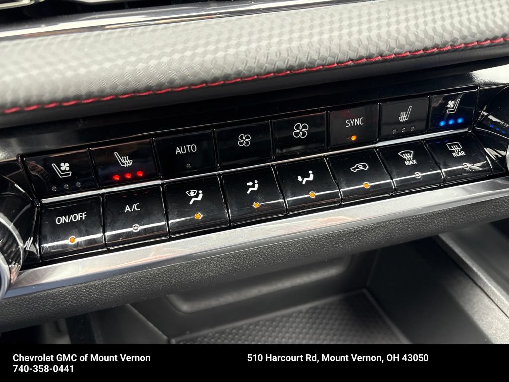 New 2026 Chevrolet Equinox RS w/ Convenience Package III FWD image 33