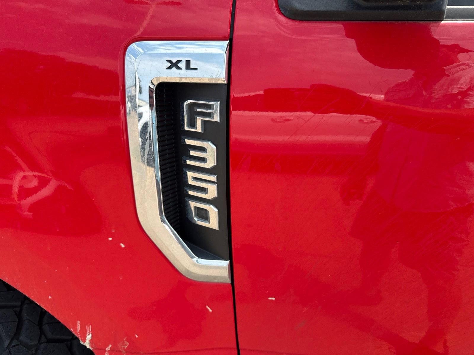 Used 2018 Ford F350 XL w/ Power Equipment Group AWD/4WD image 13