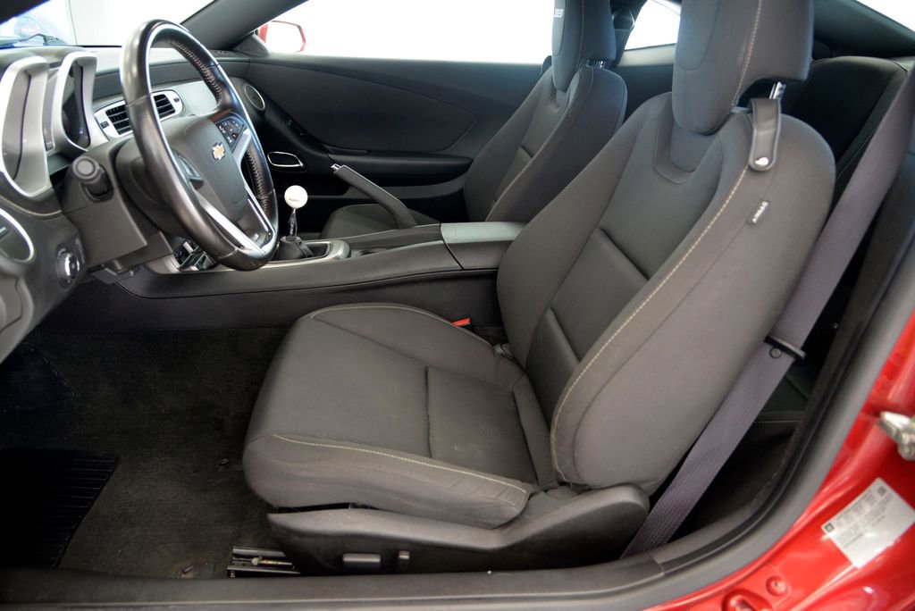 Used 2014 Chevrolet Camaro SS w/ RS Package image 15