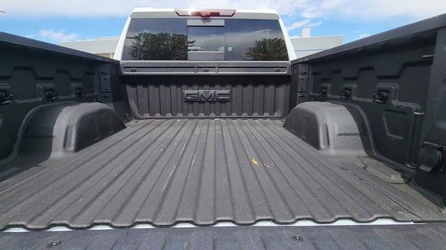 Used 2025 GMC Sierra 1500 AT4X AWD/4WD image 41