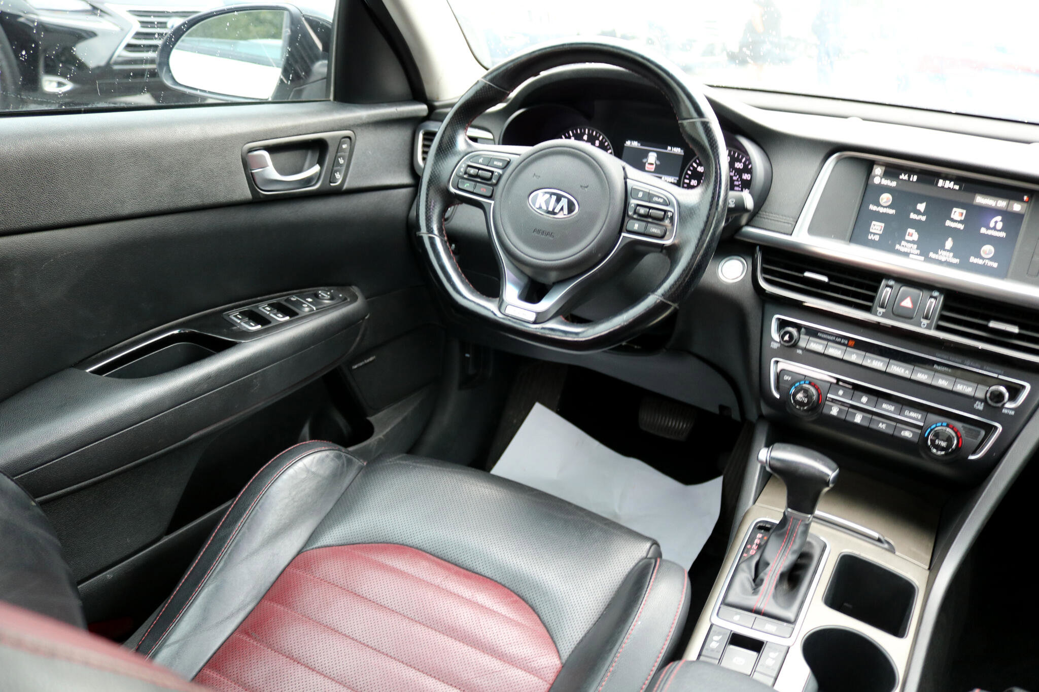 Used 2019 Kia Optima SX image 34