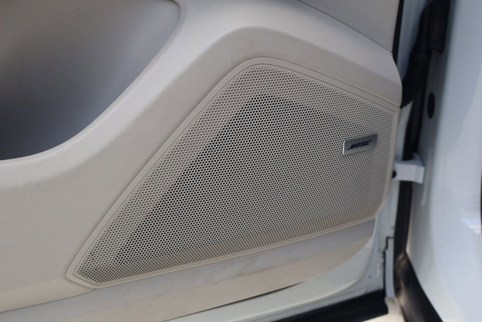 Certified 2023 Porsche Cayenne S Platinum image 14