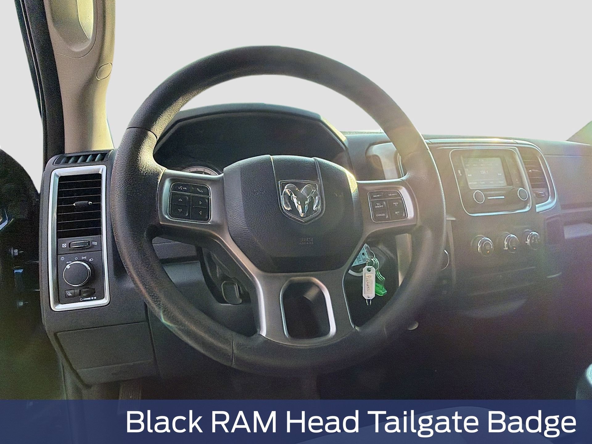 Used 2021 RAM 1500 Classic SLT image 17