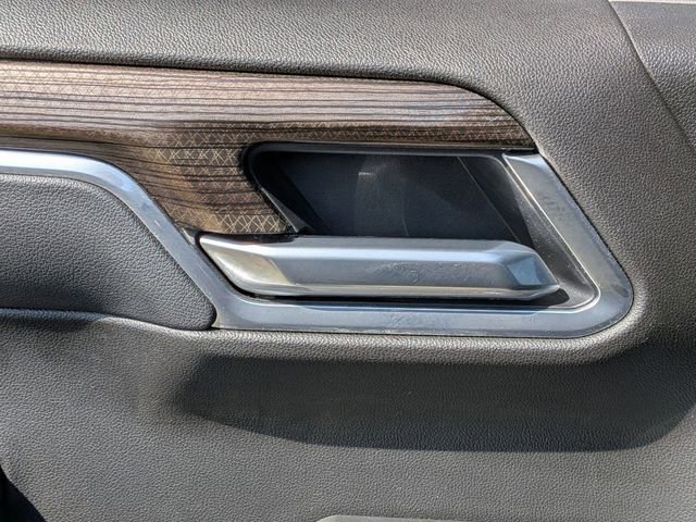 Used 2025 Chevrolet Silverado 1500 LT image 28