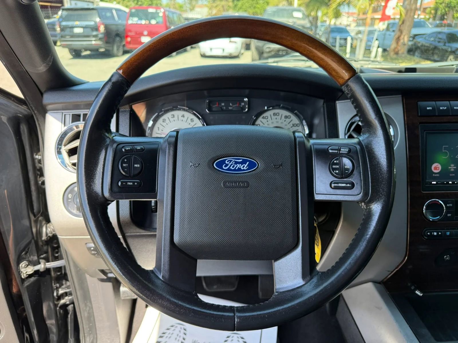 Used 2008 Ford Expedition EL Limited RWD image 25