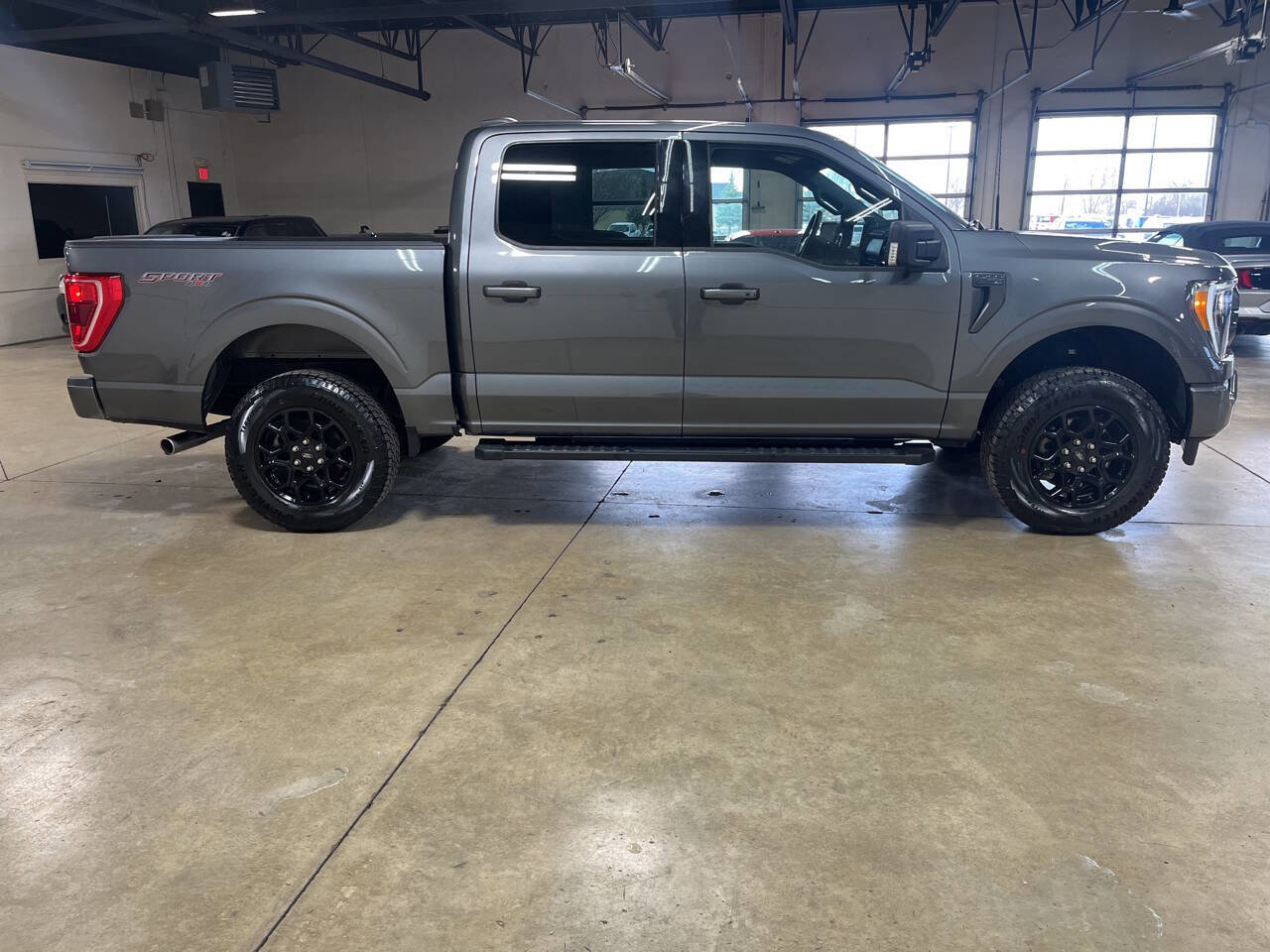 Used 2023 Ford F150 XLT w/ Equipment Group 302A High image 4