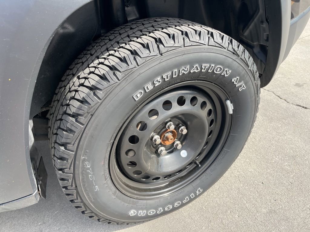 Used 2019 Jeep Cherokee Trailhawk w/ Cold Weather Group image 11