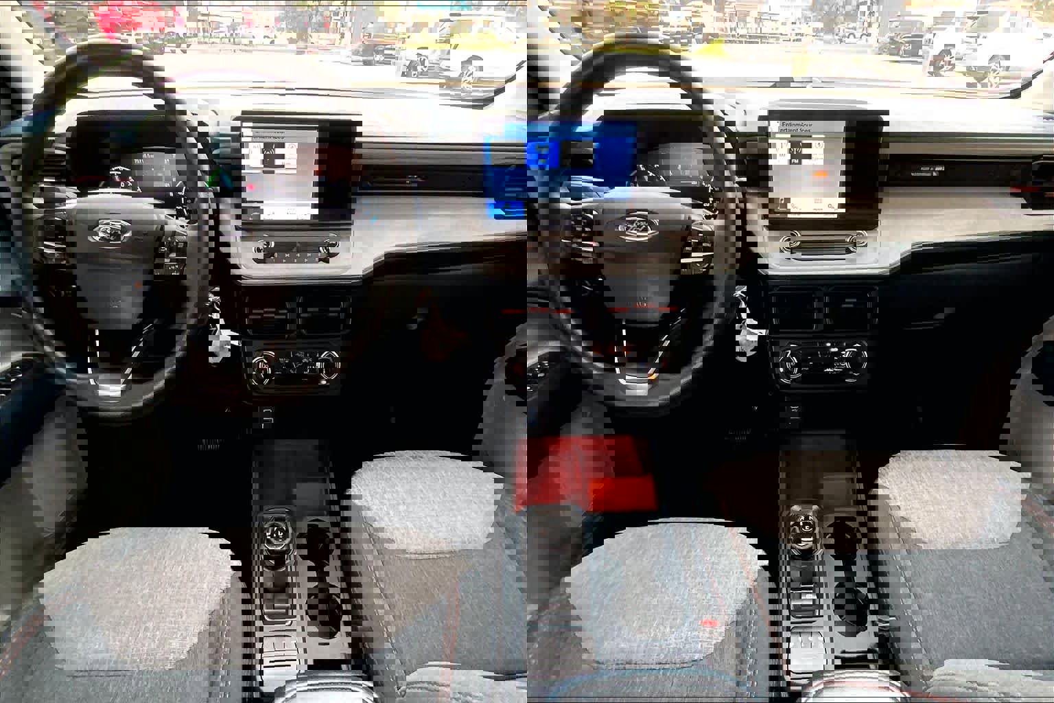 Used 2024 Ford Maverick XLT image 14