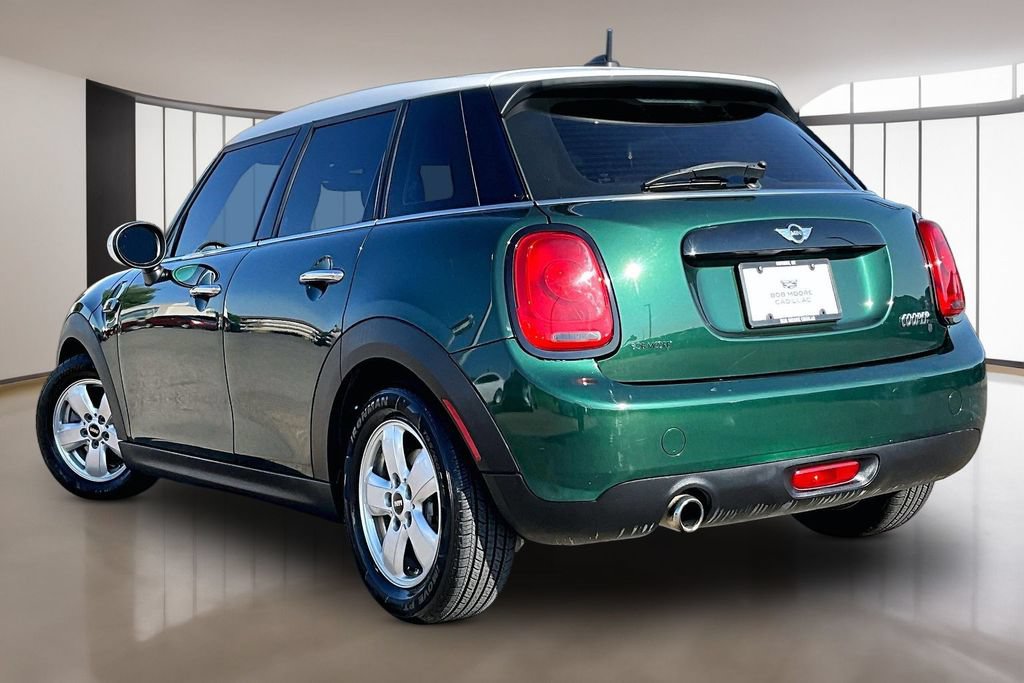 Used 2017 MINI Cooper 4-Door Hardtop FWD image 12