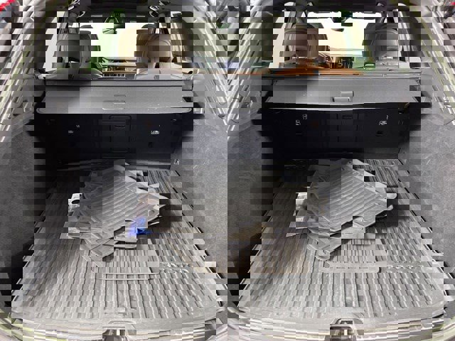 Used 2023 Volvo XC60 B5 Plus w/ Protection Package Premier FWD image 42