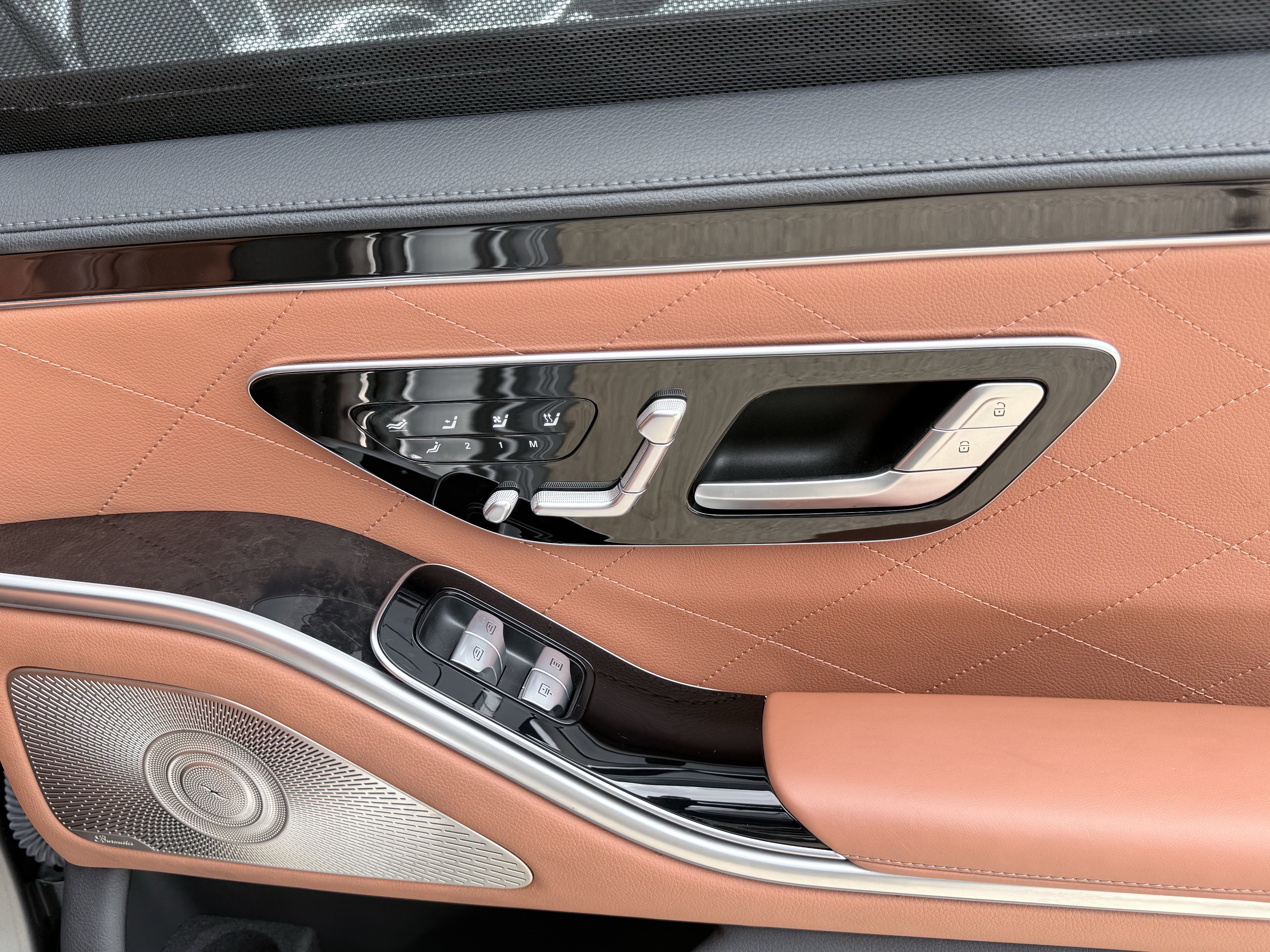 Used 2023 Mercedes-Benz S 580 4MATIC Sedan image 37