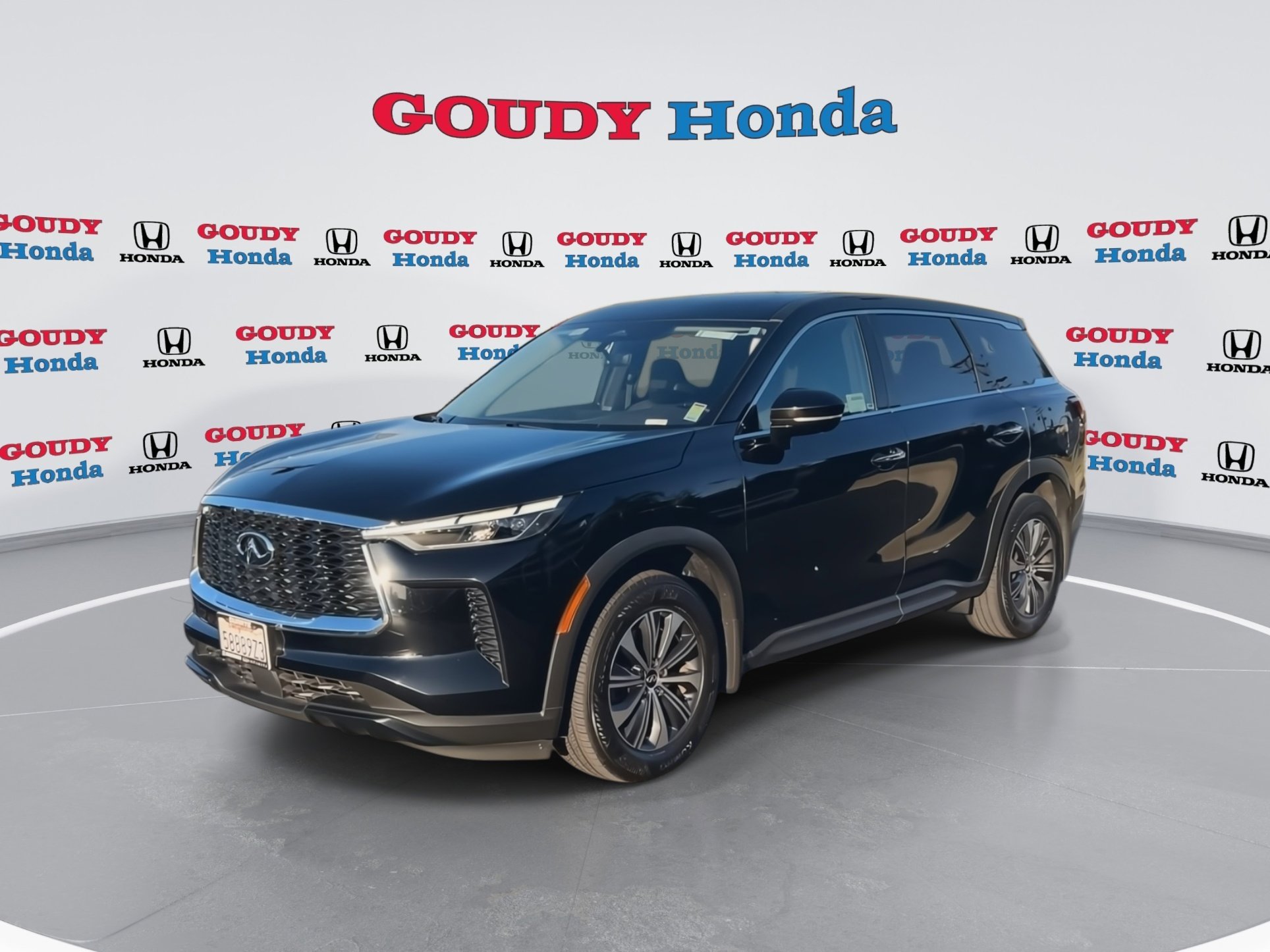 Used 2024 INFINITI QX60 Pure image 4