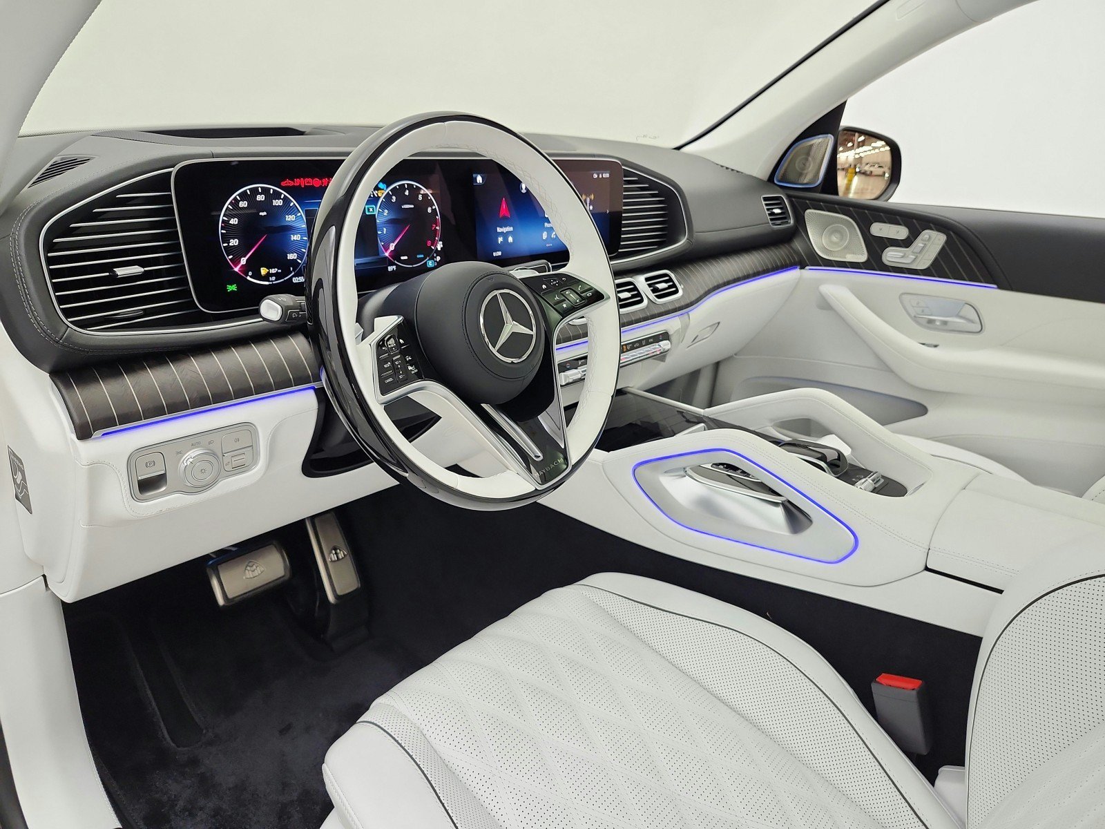New 2026 Mercedes-Benz Maybach GLS 600 4MATIC image 10