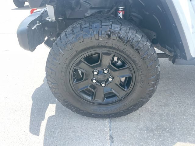 Used 2020 Jeep Gladiator Mojave AWD/4WD image 30