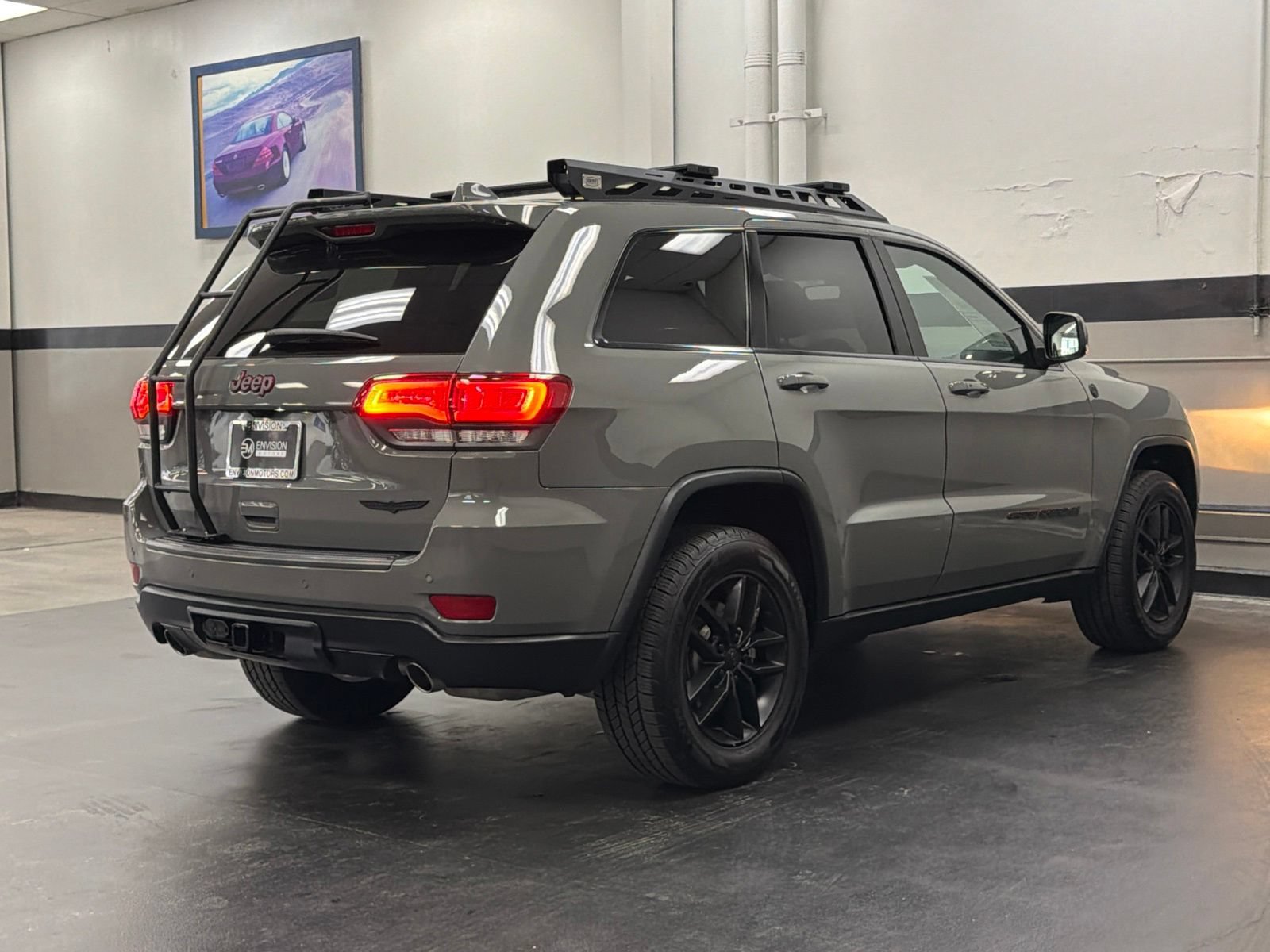 Used 2021 Jeep Grand Cherokee Trailhawk w/ Trailhawk Luxury Group AWD/4WD image 13