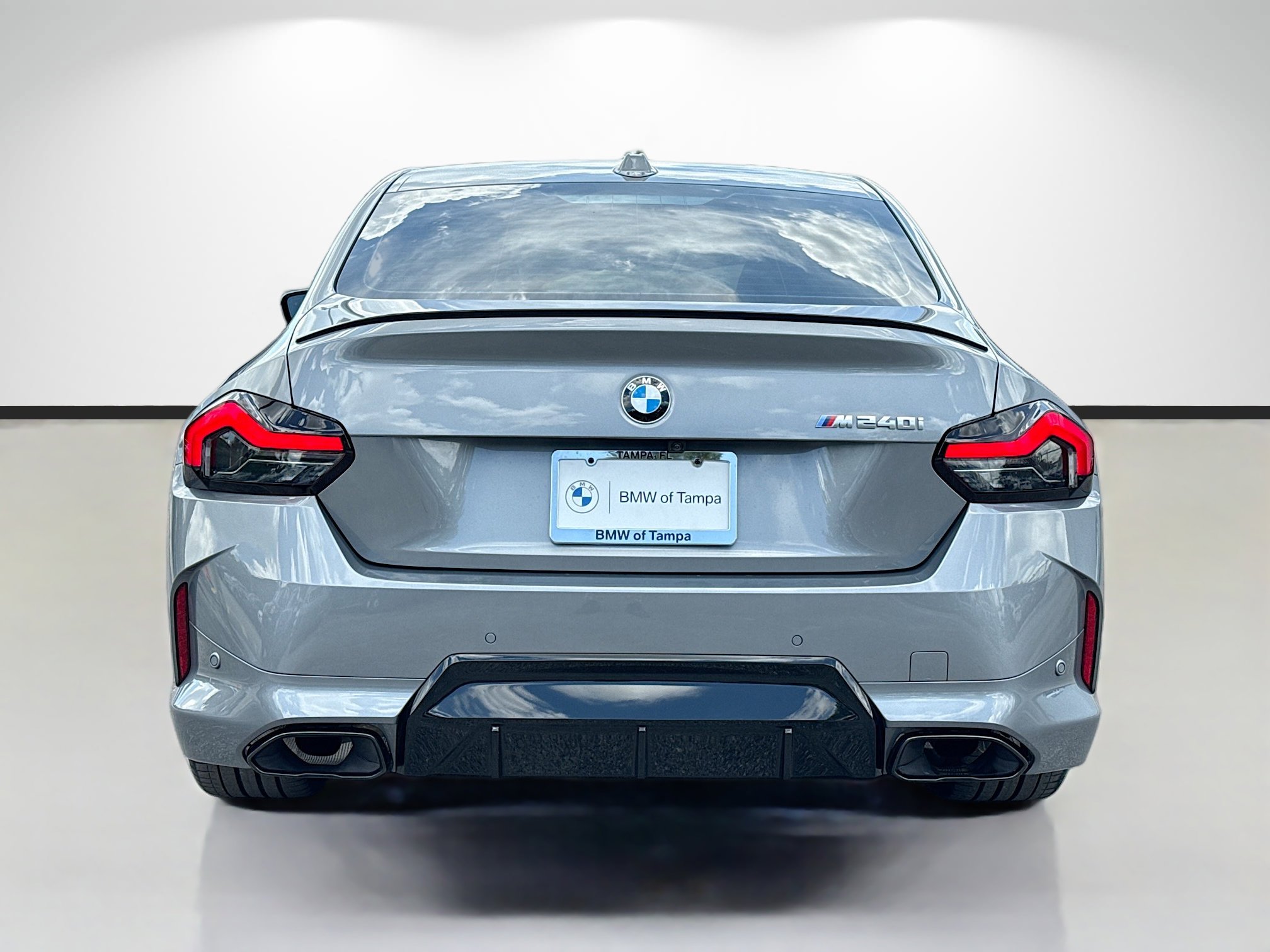 Used 2025 BMW M240i Coupe w/ Premium Package RWD image 4