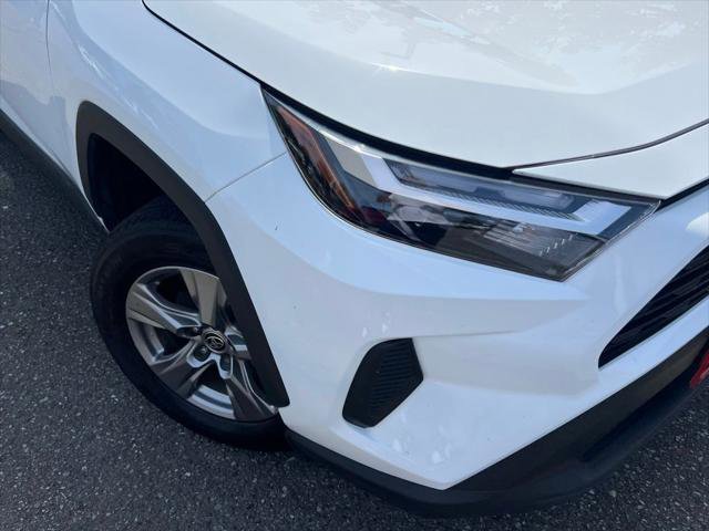 Certified 2025 Toyota RAV4 XLE AWD/4WD image 2