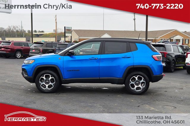Used 2022 Jeep Compass Trailhawk image 4