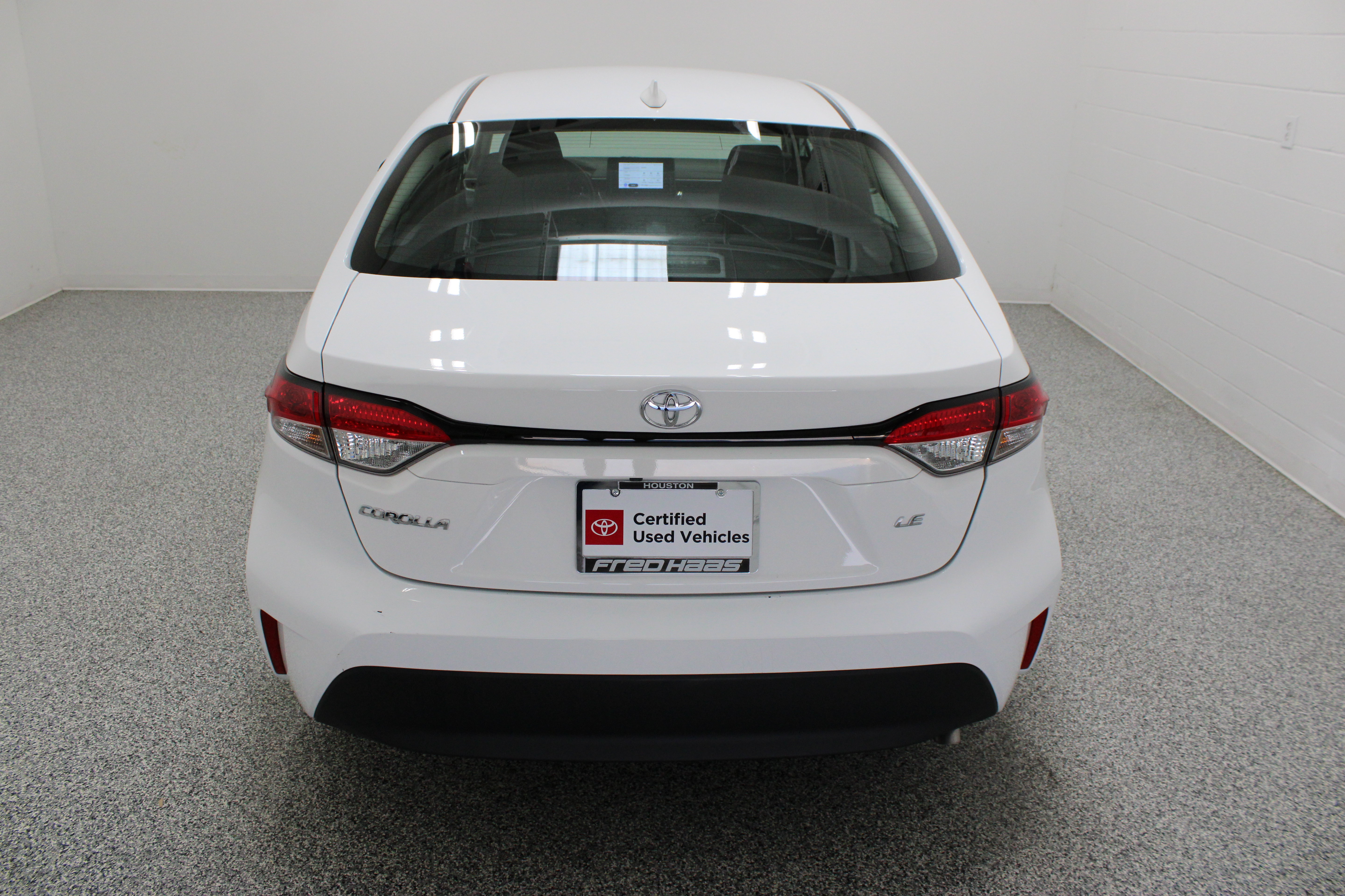 Certified 2026 Toyota Corolla LE FWD image 8