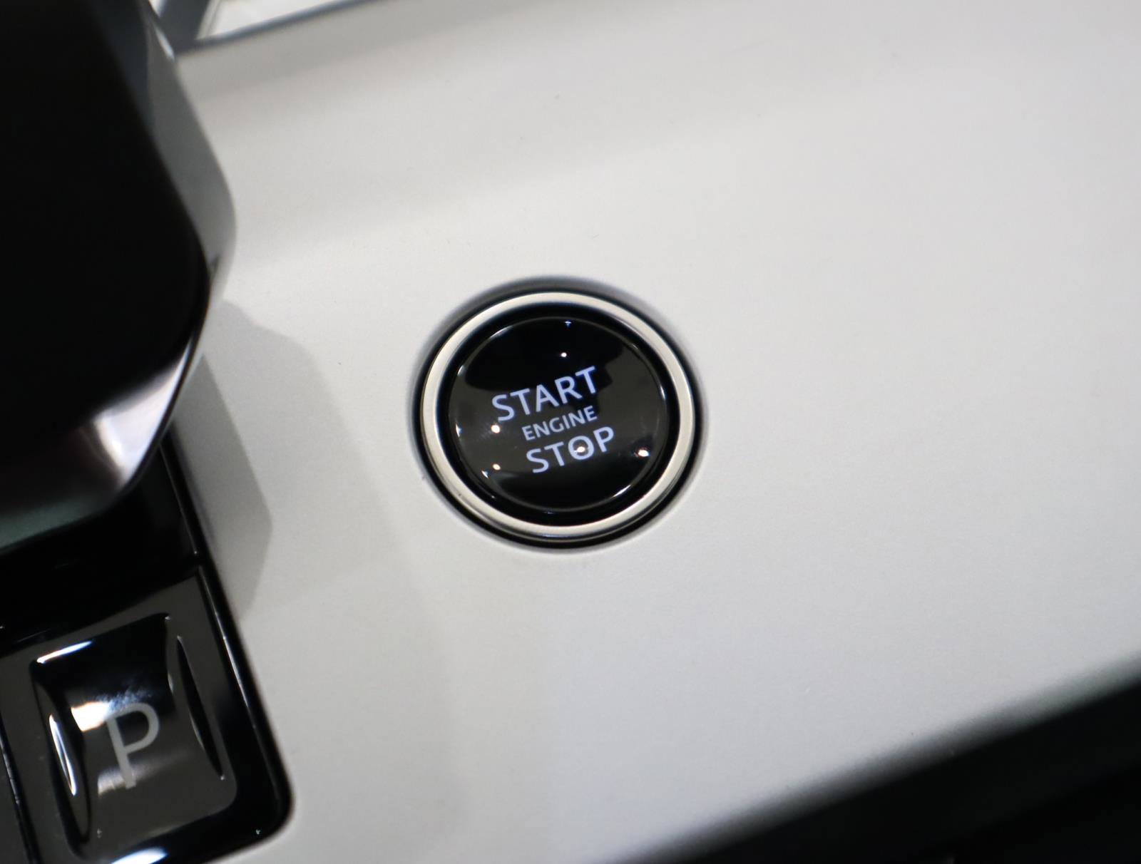 Used 2024 Land Rover Range Rover SE image 34