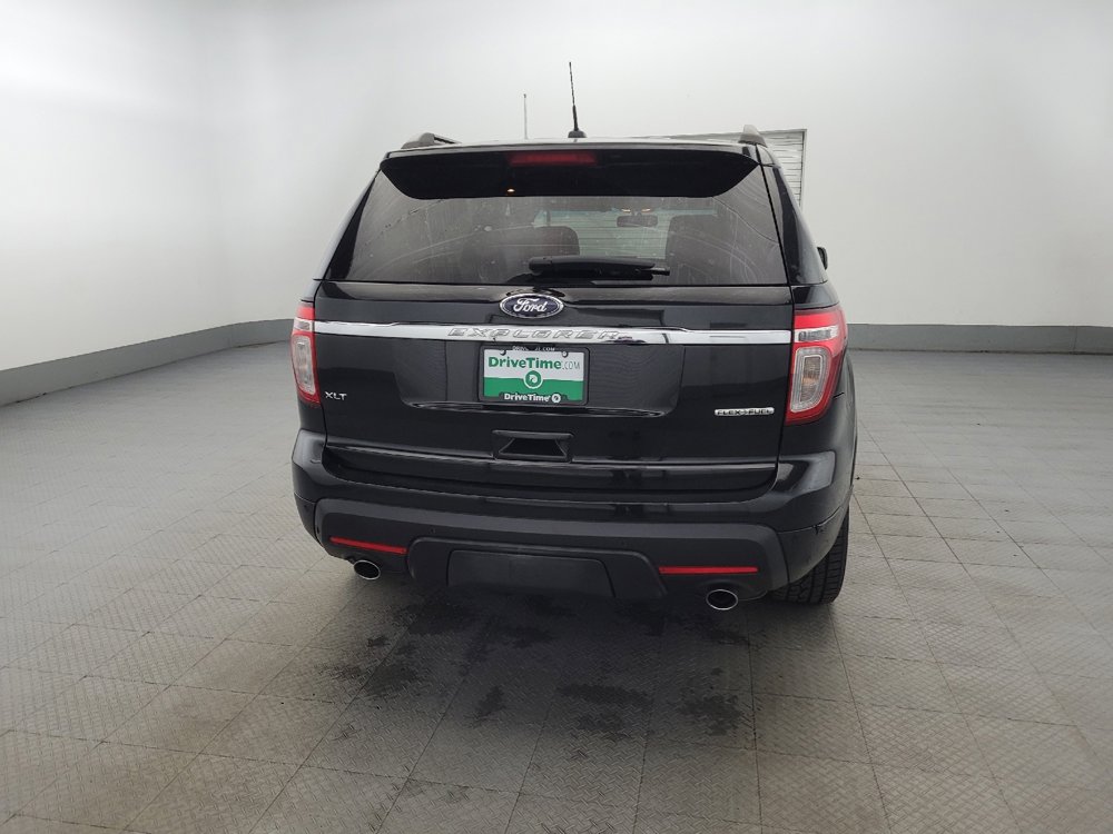 Used 2014 Ford Explorer XLT w/ Equipment Group 202A FWD image 7