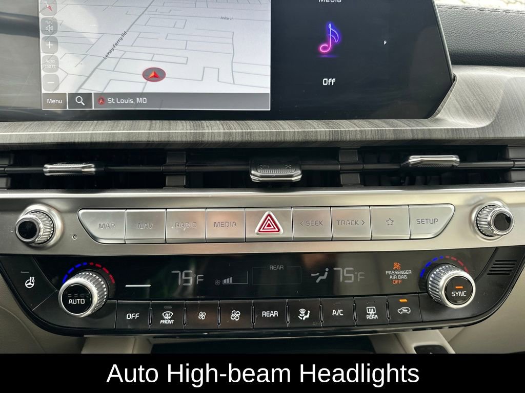 Used 2025 Kia Telluride EX image 16