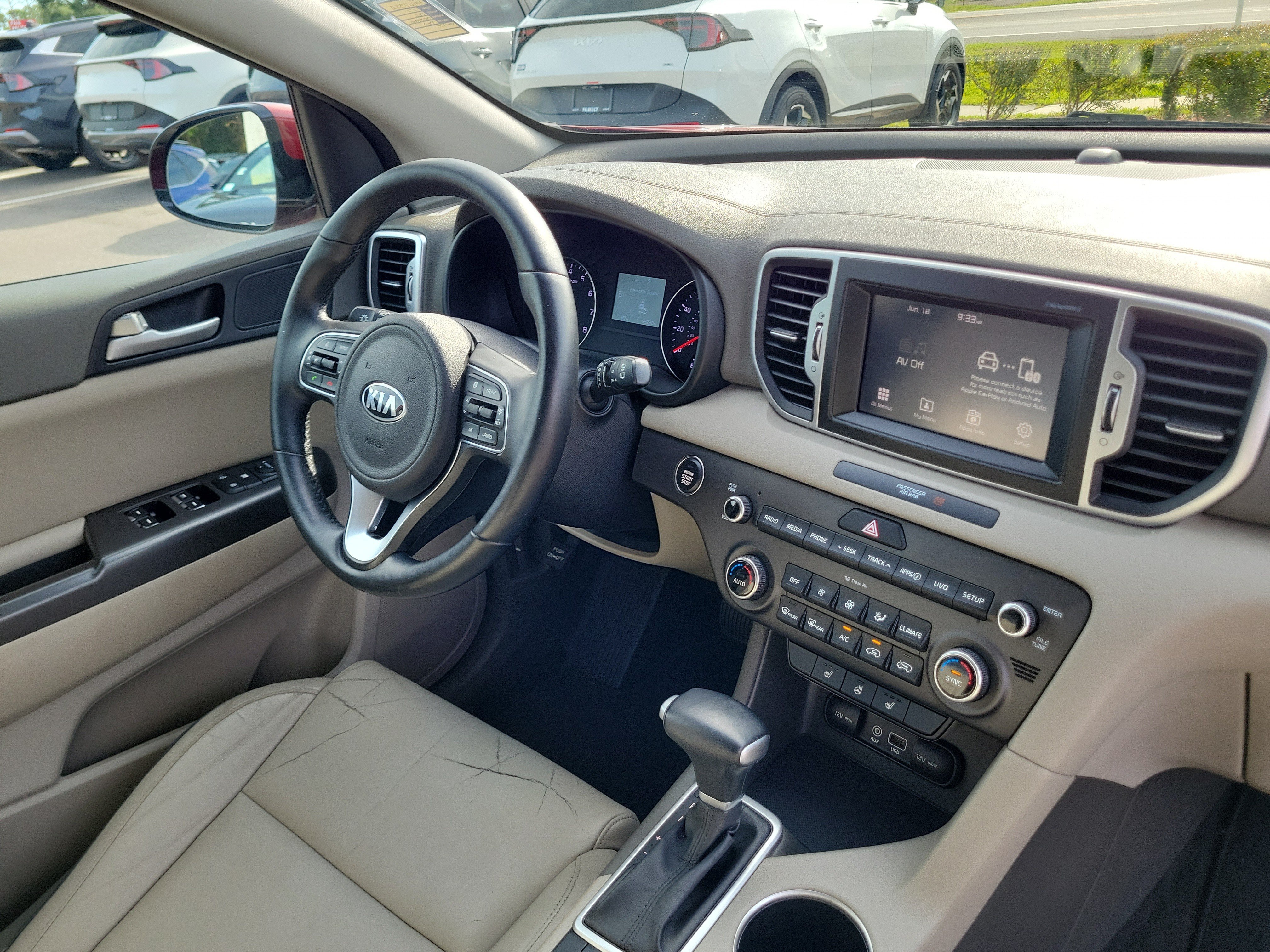 Used 2017 Kia Sportage EX w/ EX Premium Package FWD image 8