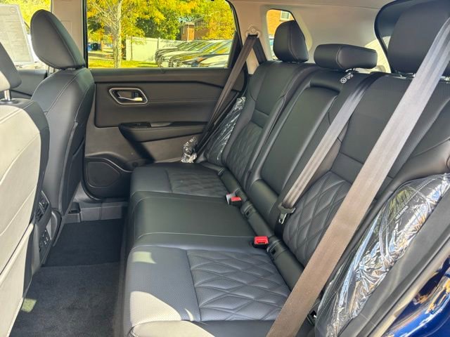 New 2026 Nissan Rogue Platinum w/ Platinum Premium Package image 15
