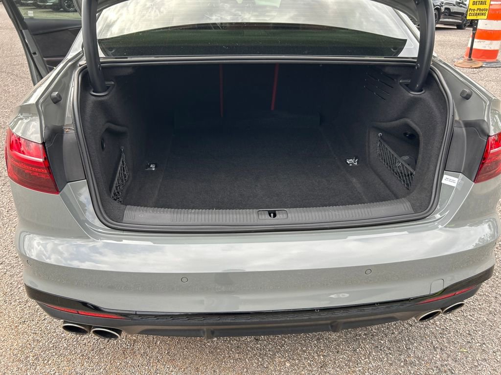 Used 2021 Audi S4 Premium Plus w/ Premium Plus Package image 26
