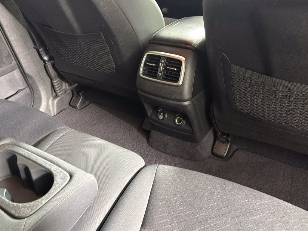 Used 2019 Kia Sorento FWD image 33