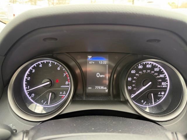 Used 2021 Toyota Camry SE image 9