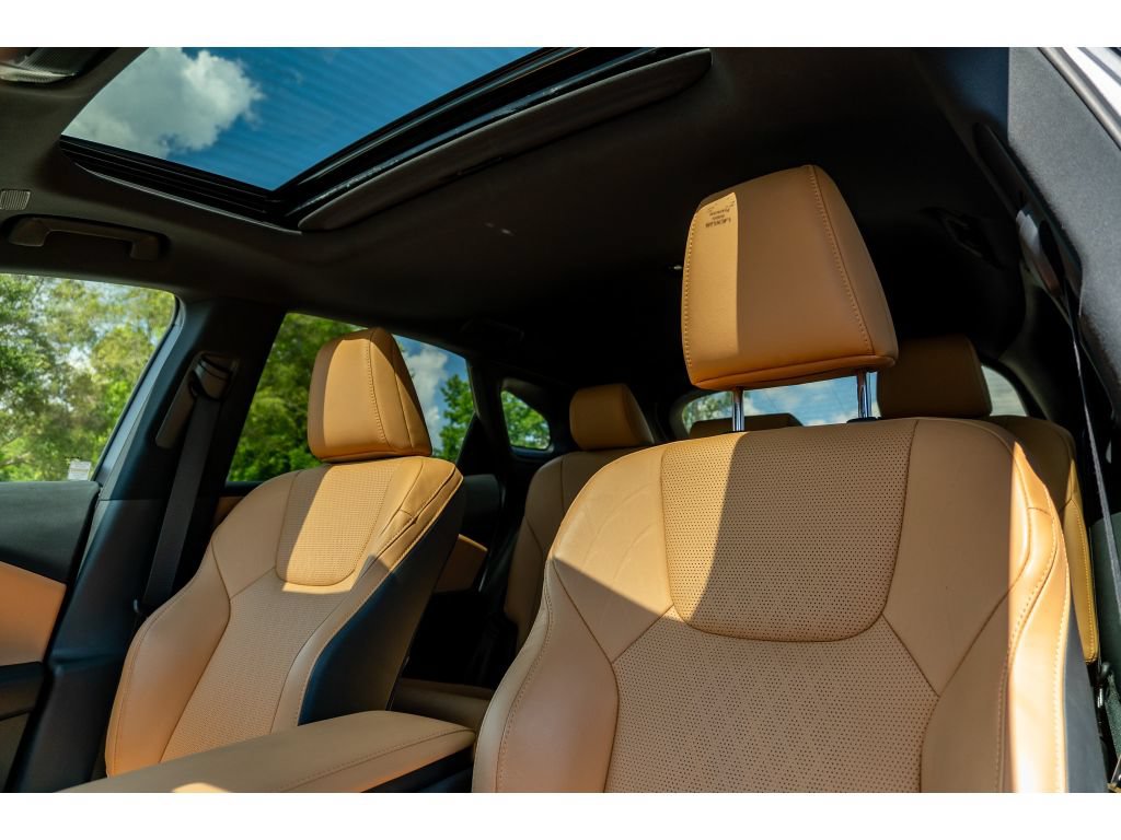 Used 2023 Lexus RX 350 Premium Plus w/ Accessory Package (Z1) AWD/4WD image 12