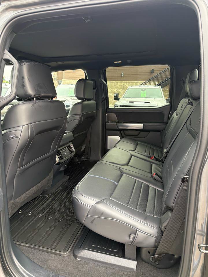Used 2026 Ford F350 Platinum w/ Tremor Off-Road Package AWD/4WD image 6