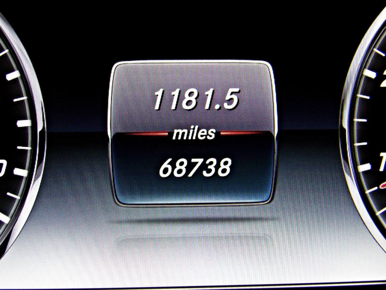 Used 2015 Mercedes-Benz S 550 4MATIC Coupe image 11