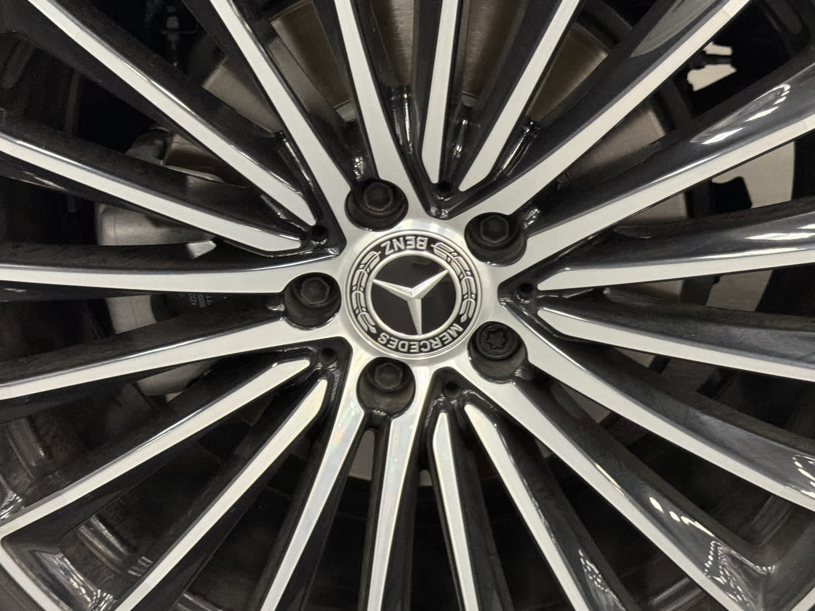 Used 2026 Mercedes-Benz GLC 300 image 19