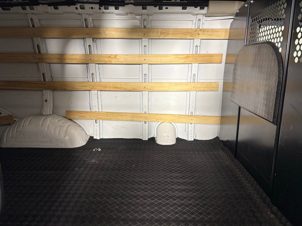 Used 2022 Chevrolet Express 2500 w/ Driver Convenience Package image 19