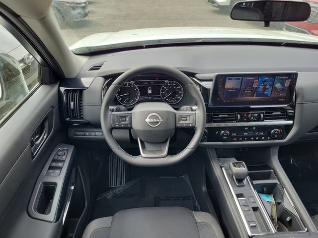 New 2026 Nissan Pathfinder SV image 23