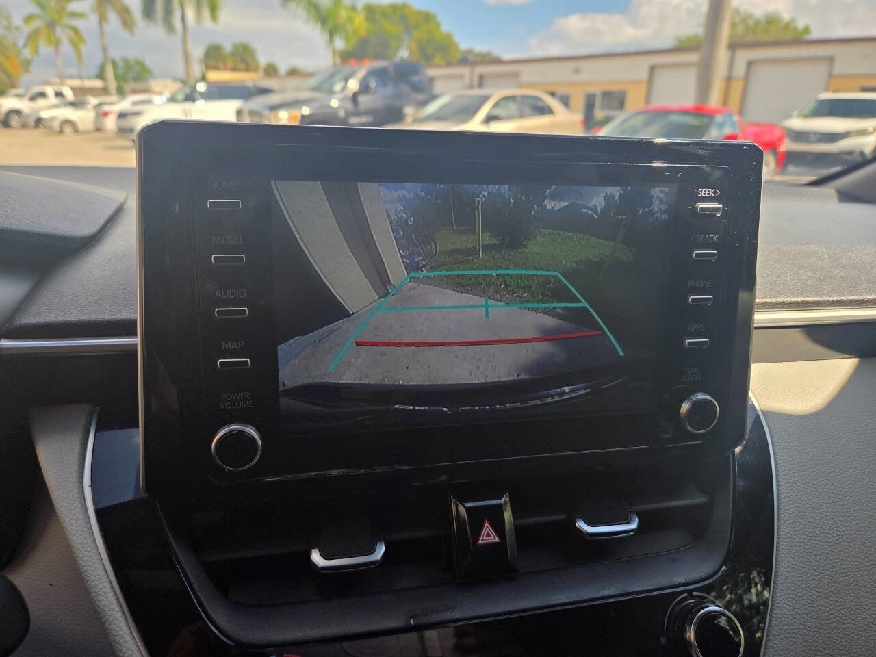 Used 2020 Toyota Corolla SE image 10