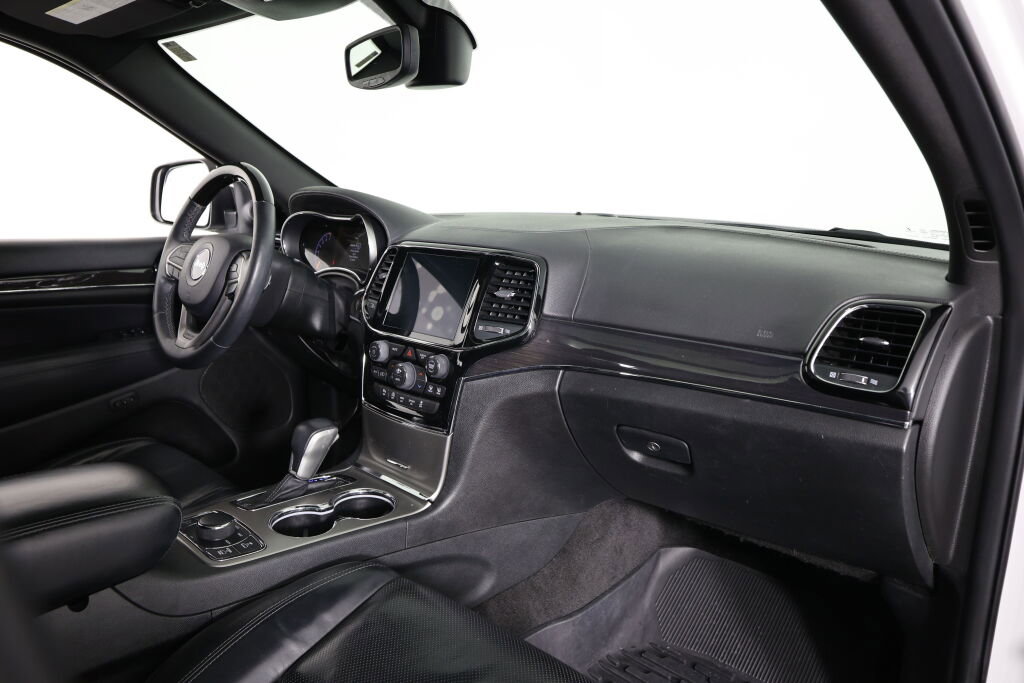 Used 2019 Jeep Grand Cherokee Overland image 25